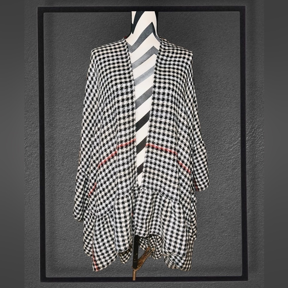 Torrid Women's Shawl Gigham Black White Checked Acrylic Ruffle One Size